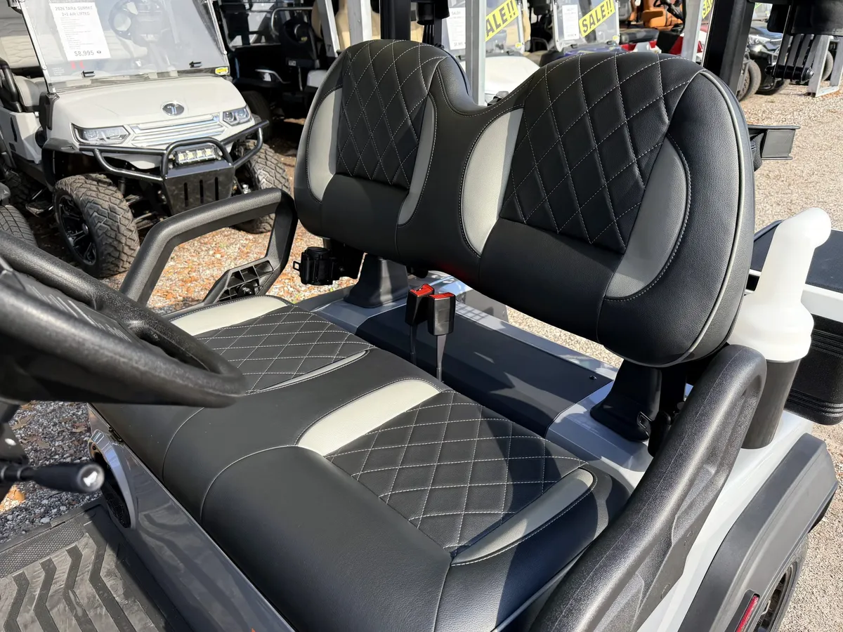 2026 ICON i20X Golfer Package Lithium thumb 3