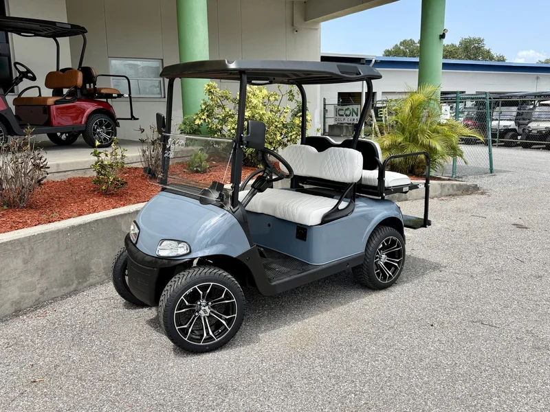2021 E-Z-GO Freedom ELiTE Lithium thumb 2