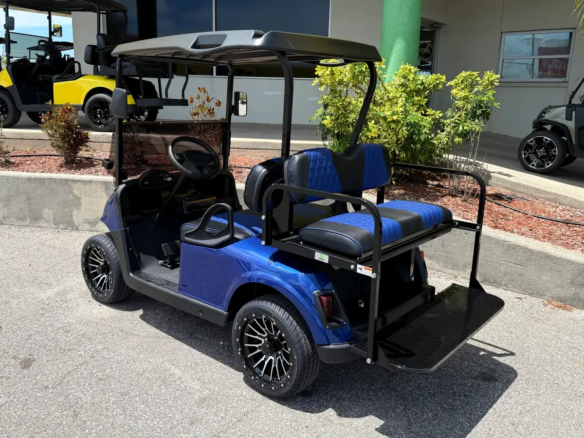 2020 E-Z-GO Freedom ELiTE Lithium thumb 2