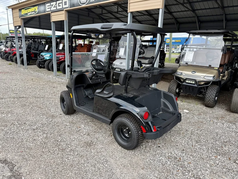 2026 E-Z-GO Valor thumb 2