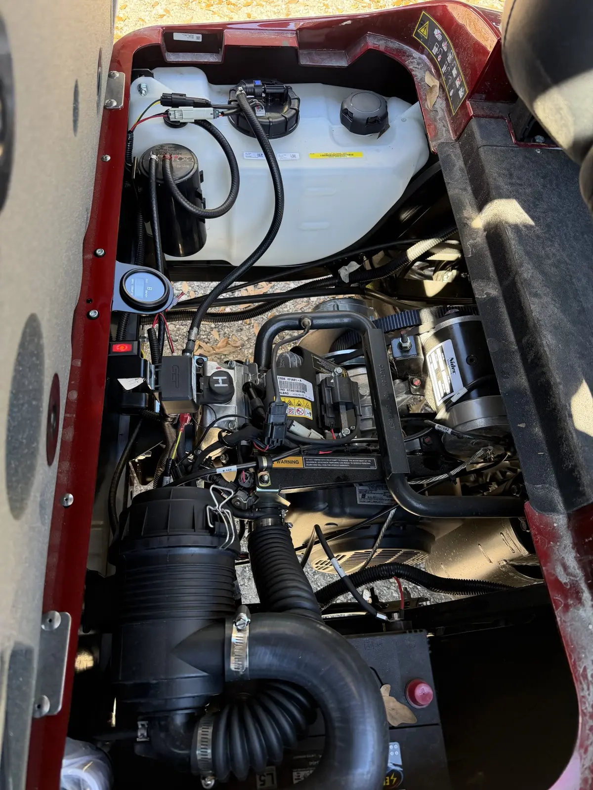 2026 E-Z-GO Express Gas Kawasaki thumb 3