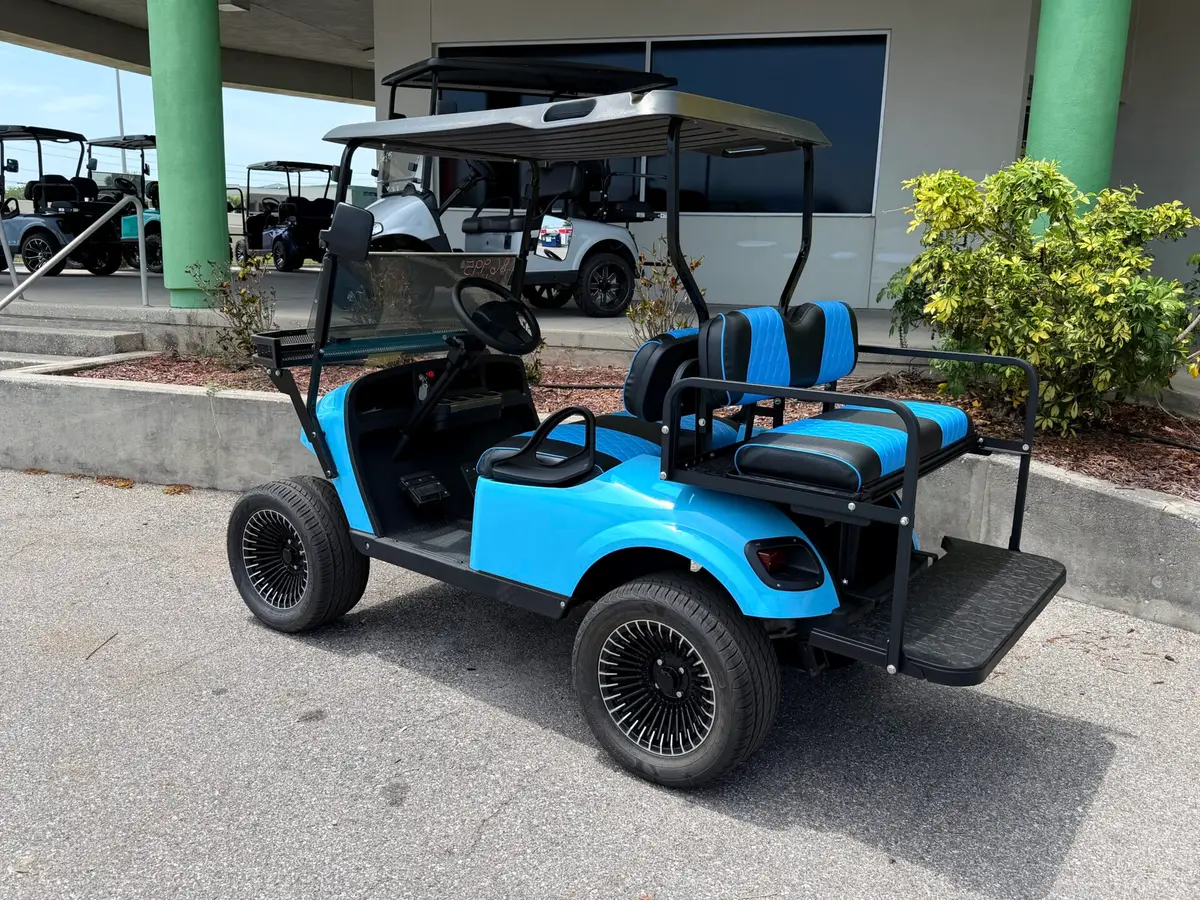 2020 E-Z-GO Freedom ELiTE Lithium thumb 2