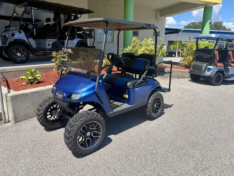 2019 E-Z-GO TXT Gas photo 1