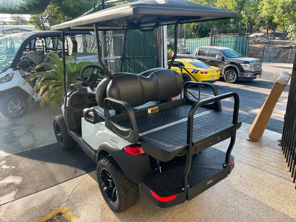 2027 Club Car Onward Electric thumb 3