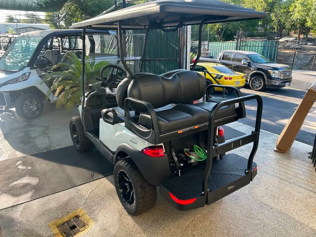 2027 Club Car Onward Electric thumb 2