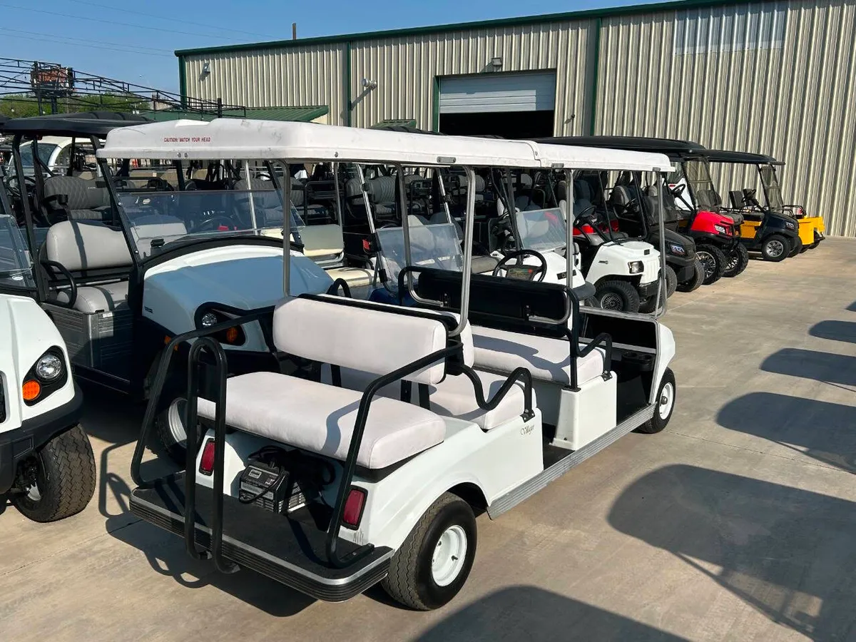 2004 Club Car Villager thumb 3