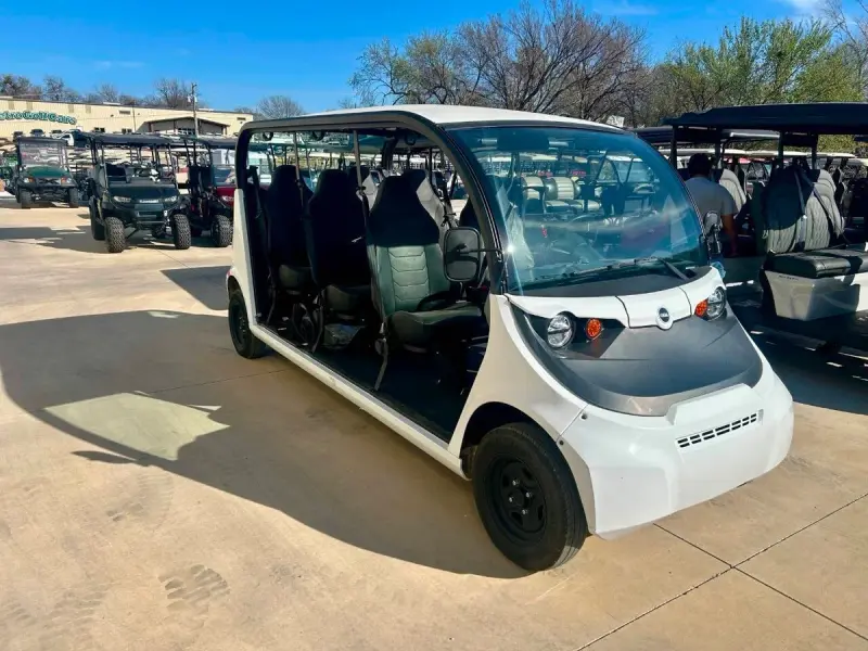 2024 GEM e6 Electric Lithium photo 1