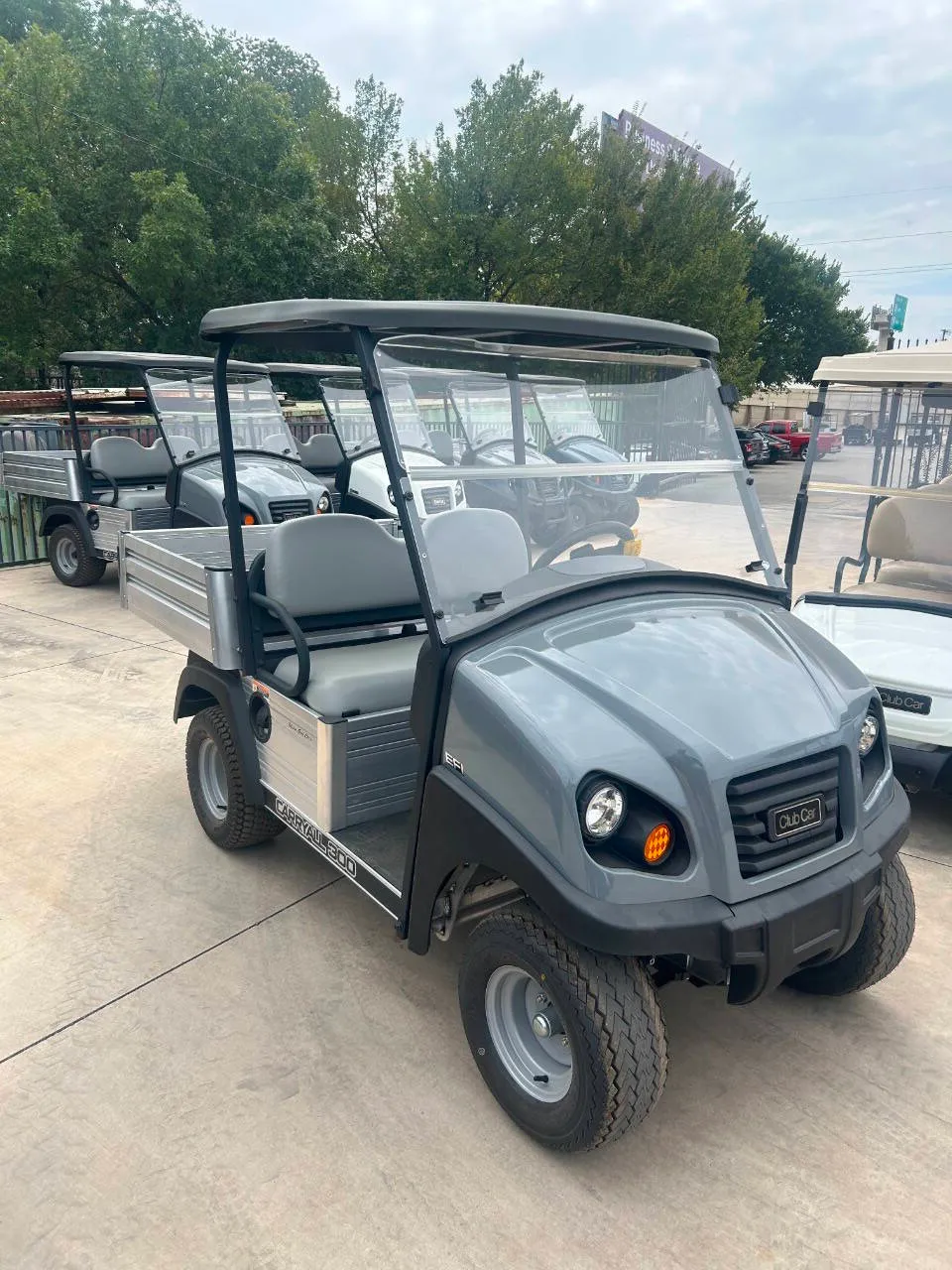 2027 Club Car Carryall 300 photo 1