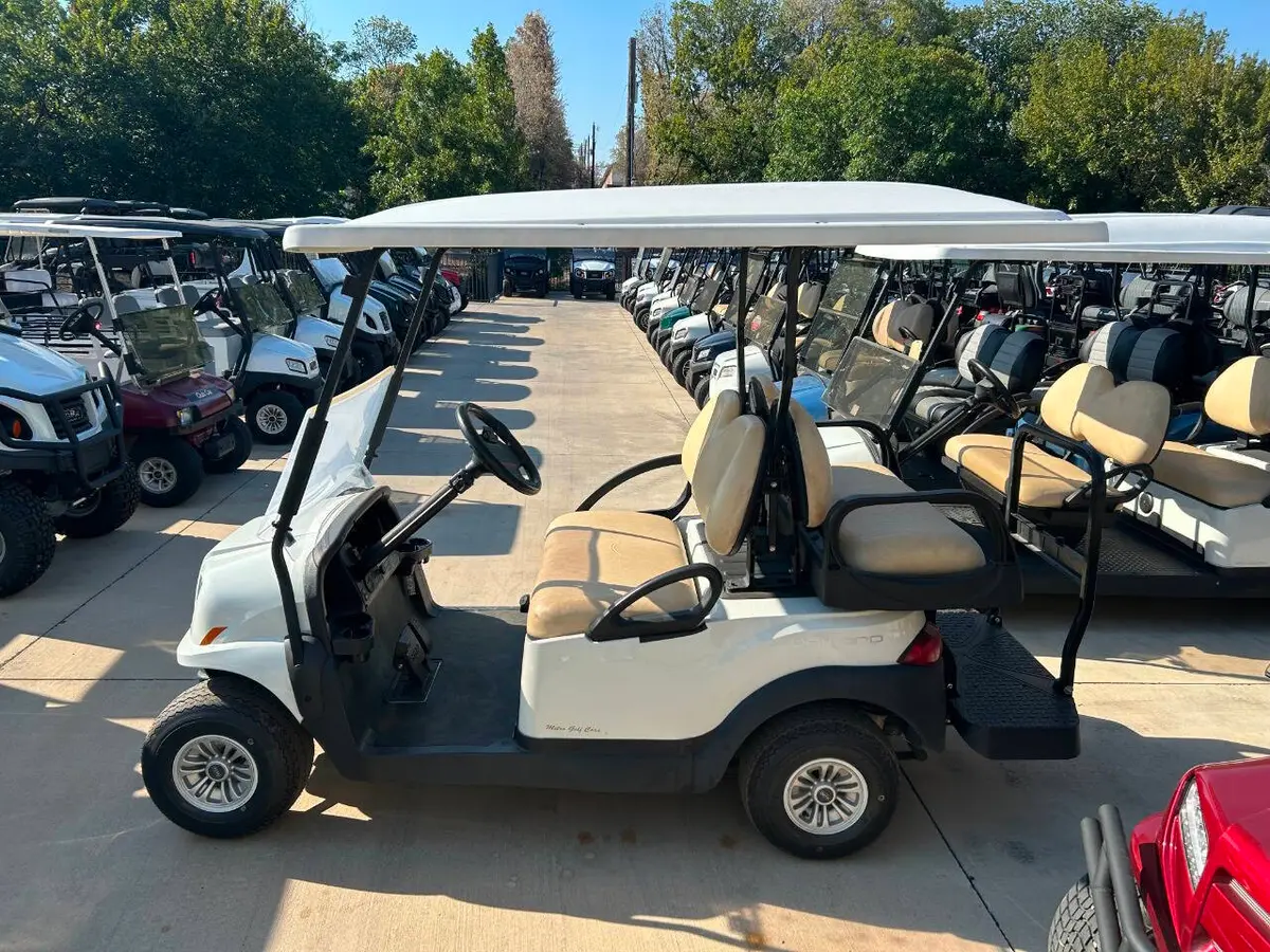 2023 Club Car Onward thumb 2