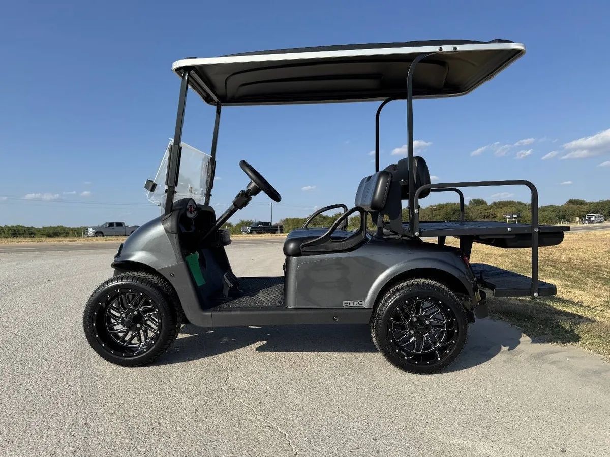 2021 E-Z-GO RXV ELiTE Lithium thumb 4