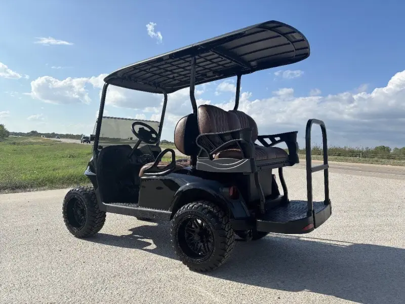 2024 E-Z-GO RXV ELiTE Lithium thumb 3