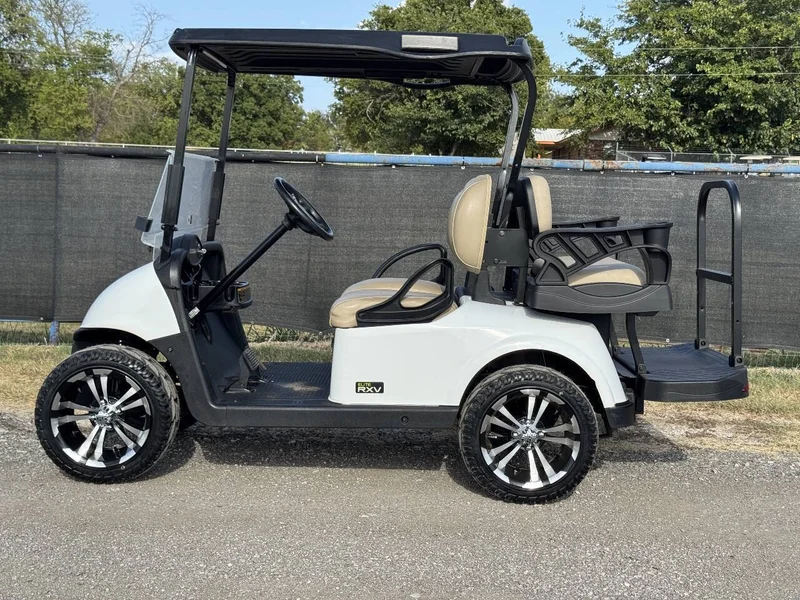 2020 E-Z-GO RXV ELiTE Lithium thumb 2