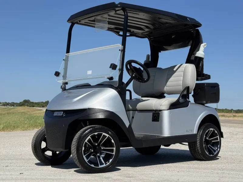 2024 E-Z-GO RXV ELiTE Lithium thumb 1