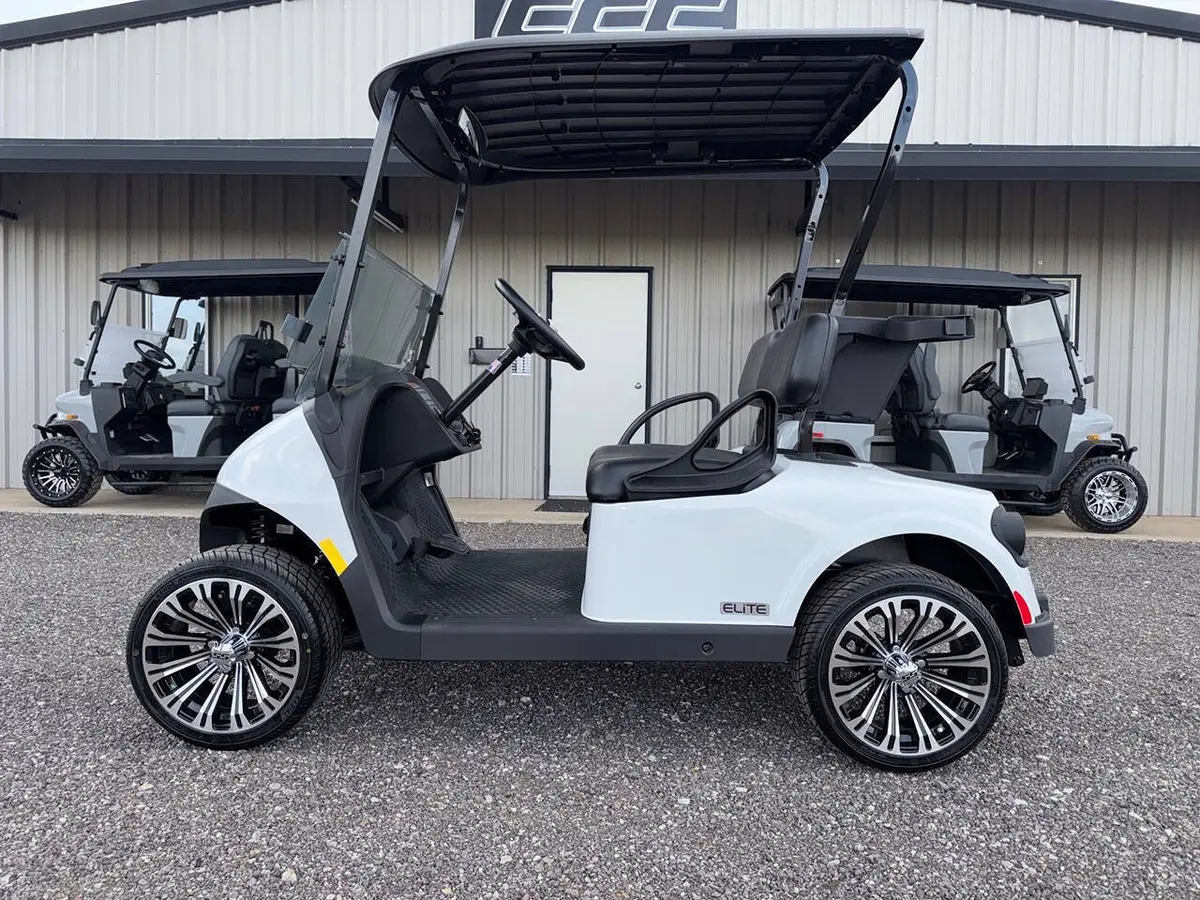 2026 E-Z-GO RXV ELiTE Lithium thumb 2