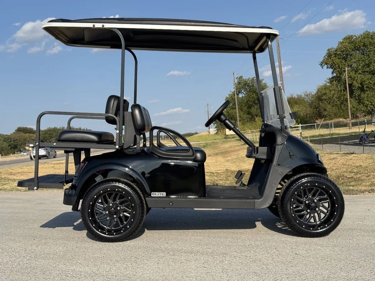2021 E-Z-GO RXV ELiTE Lithium thumb 3