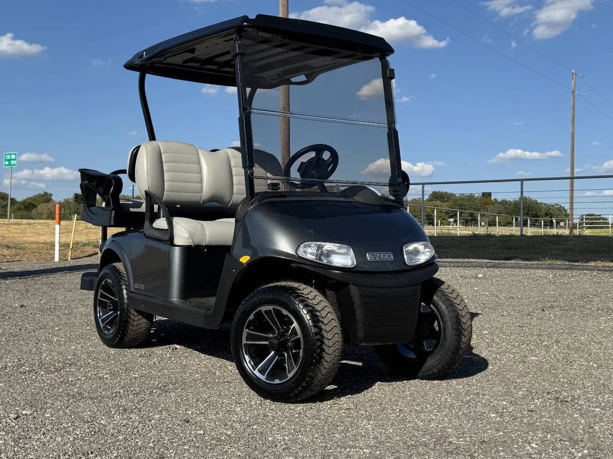 2023 E-Z-GO Freedom ELiTE Lithium thumb 1