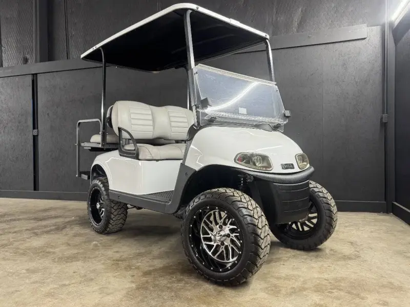 2022 E-Z-GO Freedom ELiTE Lithium photo 1