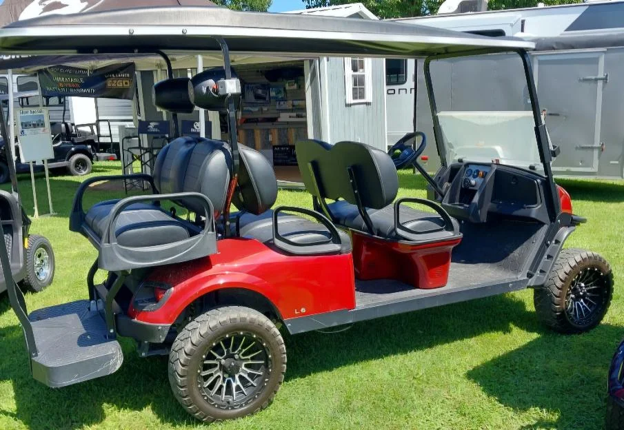 2021 E-Z-GO Express L6 thumb 2