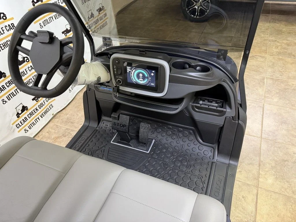 2027 Club Car Onward thumb 3