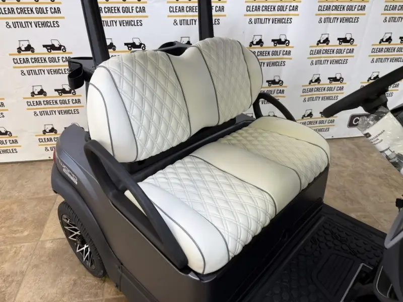 2027 Club Car Onward thumb 2