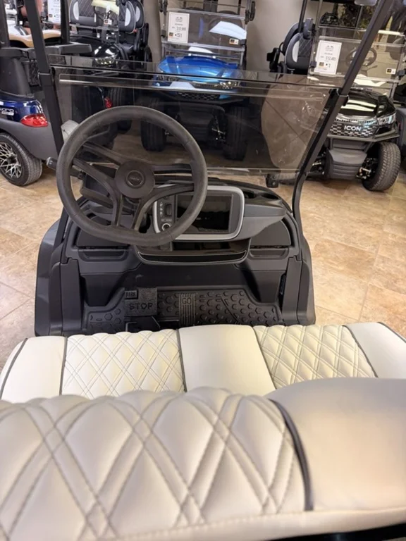 2027 Club Car Onward thumb 3
