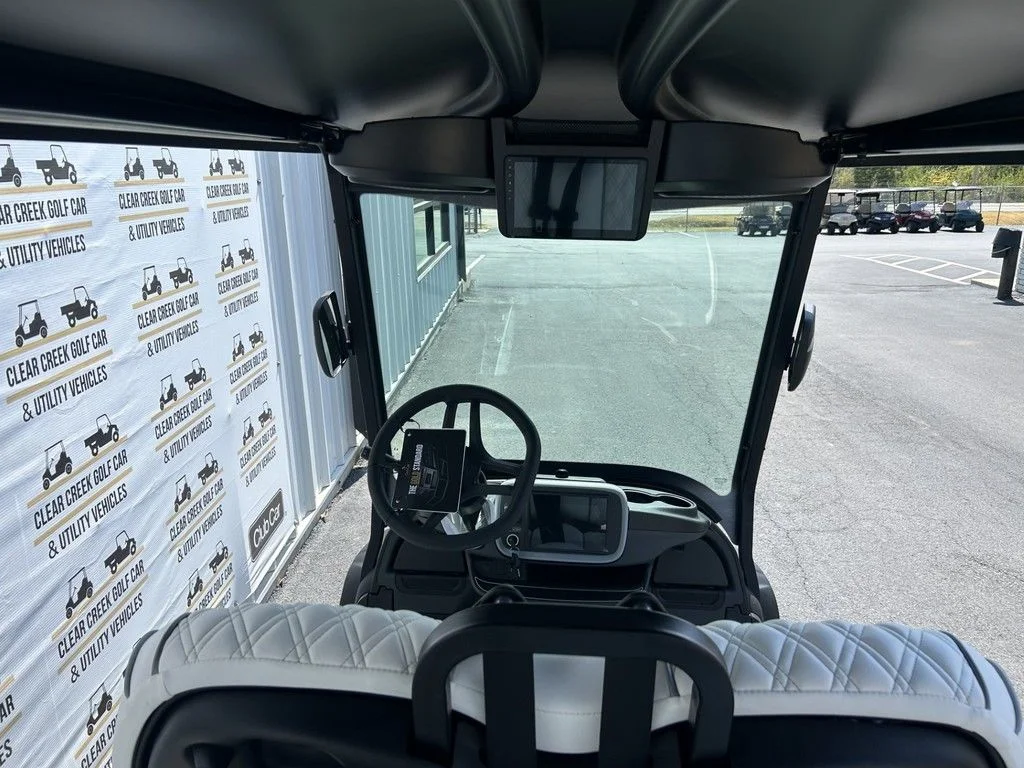 2027 Club Car Onward thumb 4