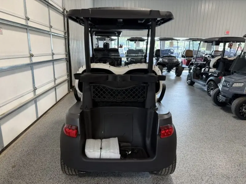 2027 Club Car Onward thumb 3