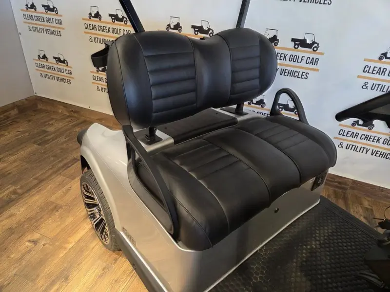 2027 E-Z-GO Freedom thumb 3