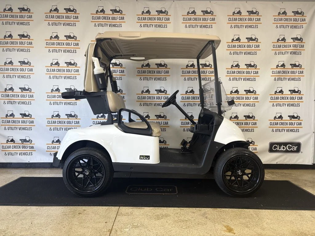 2020 E-Z-GO RXV ELiTE Lithium thumb 2