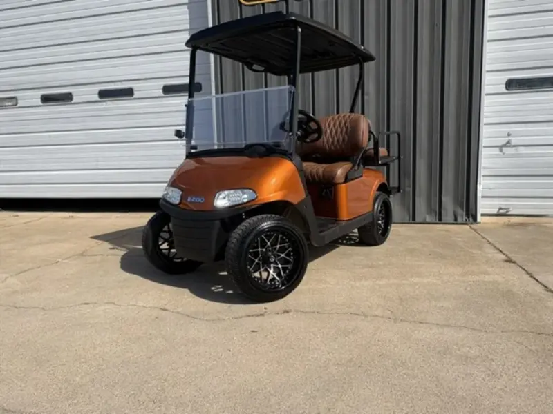 2021 E-Z-GO Freedom thumb 2