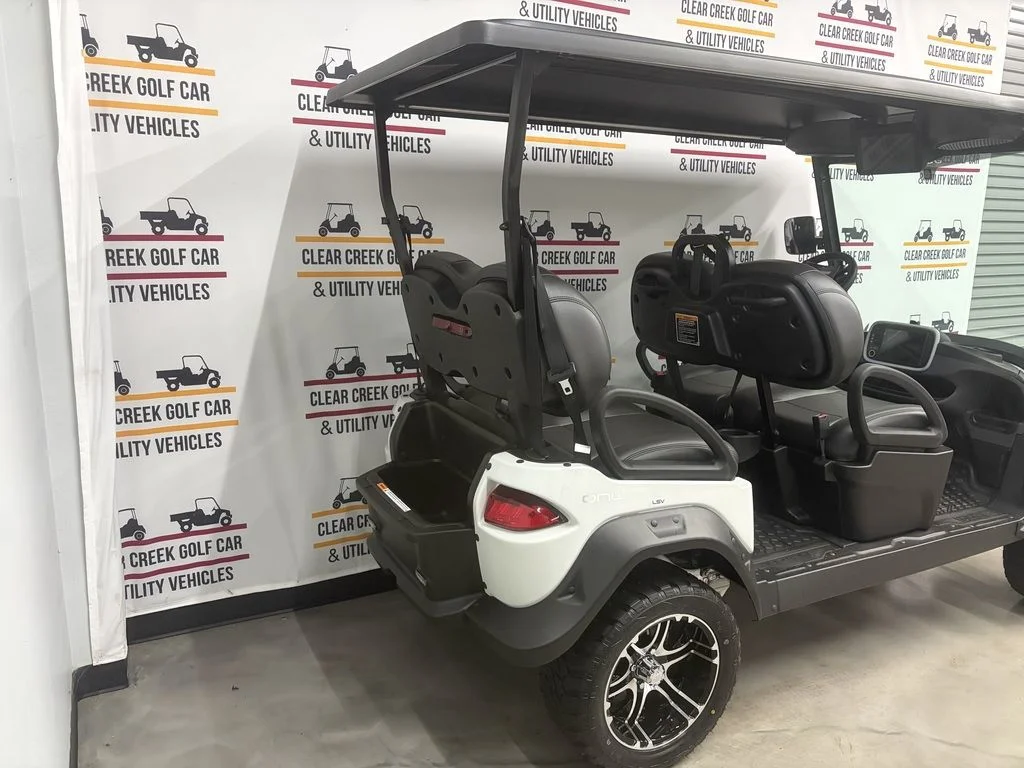 2027 Club Car Onward thumb 4