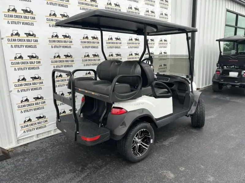 2027 Club Car Onward thumb 4