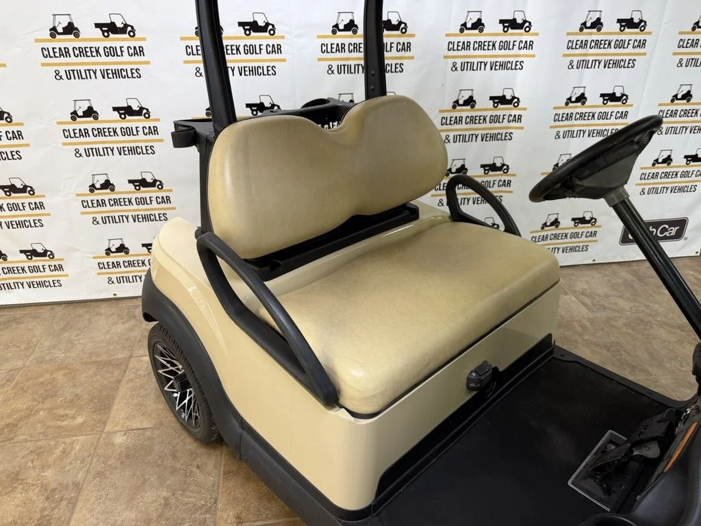2010 Club Car Precedent thumb 2