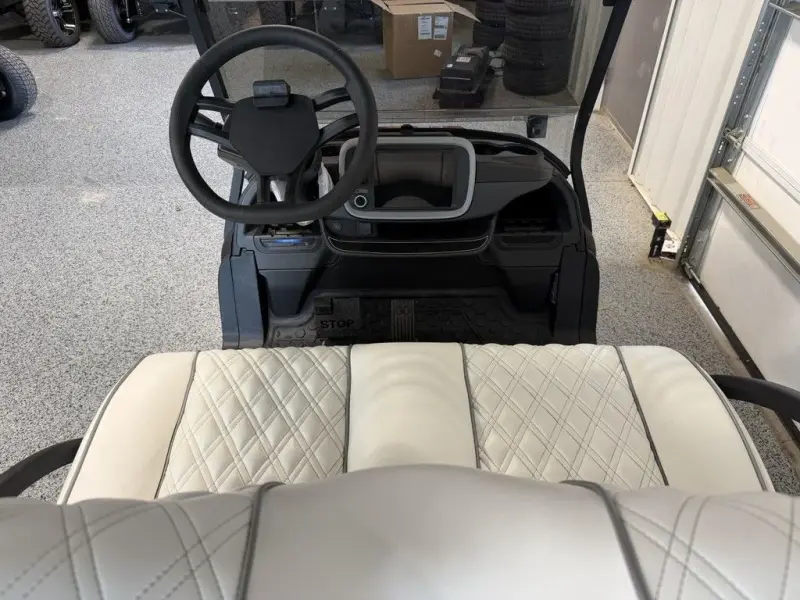 2027 Club Car Onward thumb 4