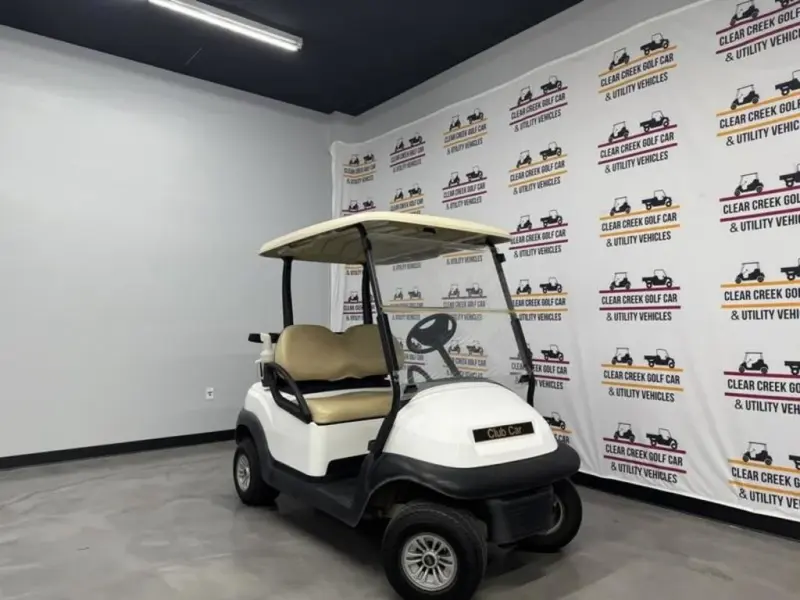 2019 Club Car Precedent Gas thumb 1