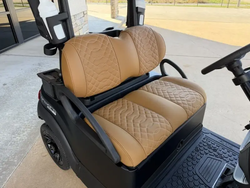2027 Club Car Onward thumb 2