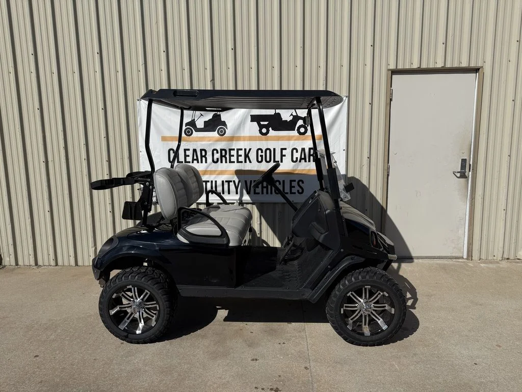 2022 E-Z-GO RXV ELiTE Lithium thumb 4