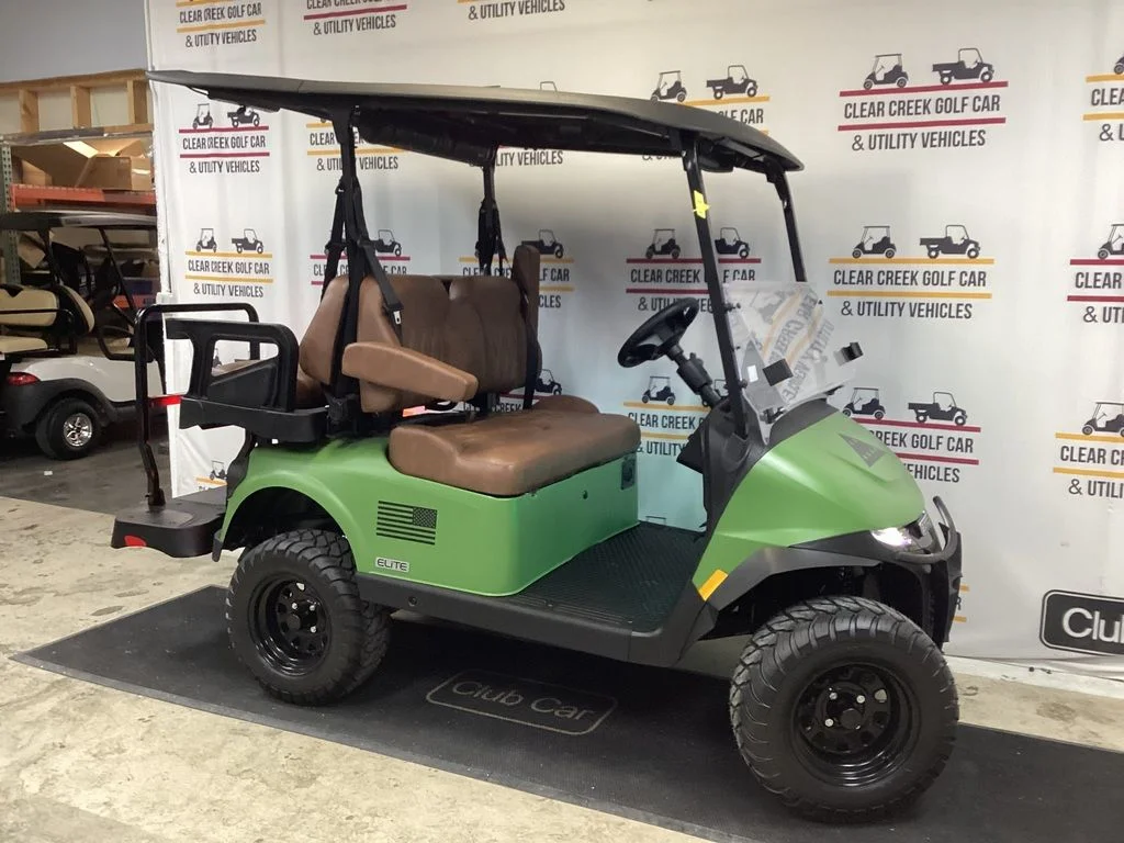 2026 E-Z-GO RXV ELiTE Lithium thumb 2