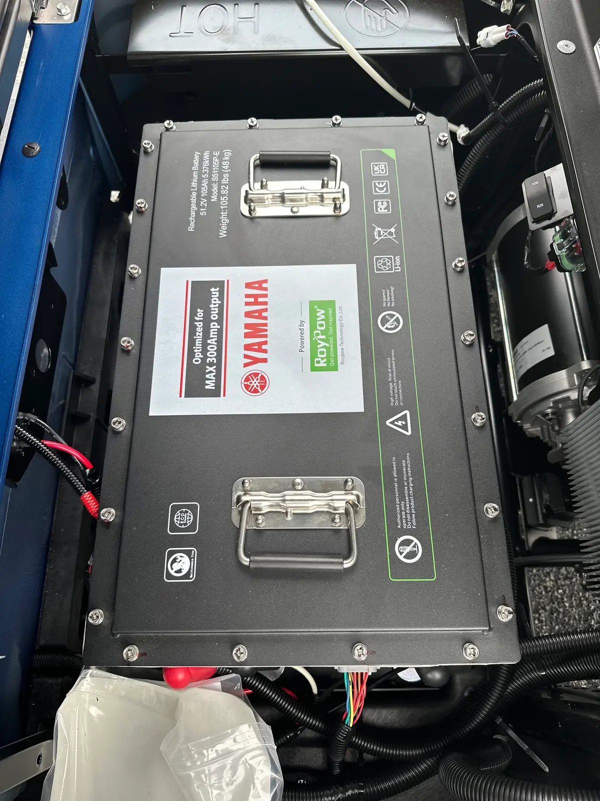 2026 Yamaha 48 V thumb 3