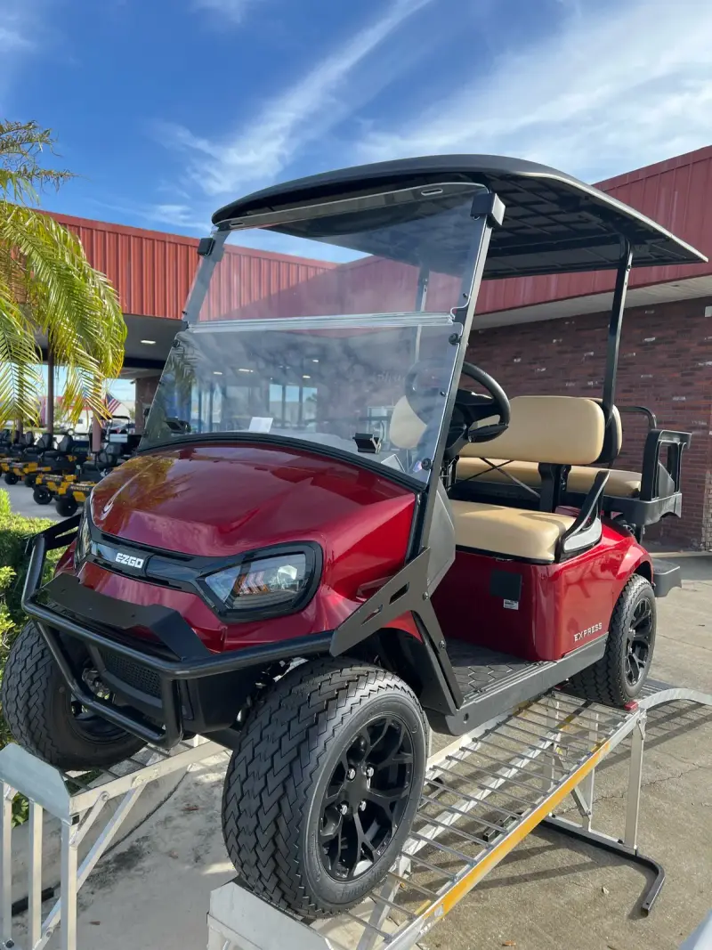2027 E-Z-GO Express thumb 2