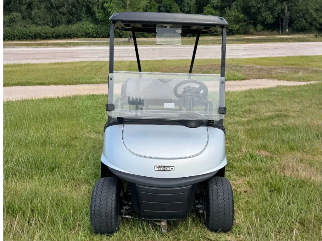 2020 E-Z-GO RXV ELiTE Lithium thumb 3
