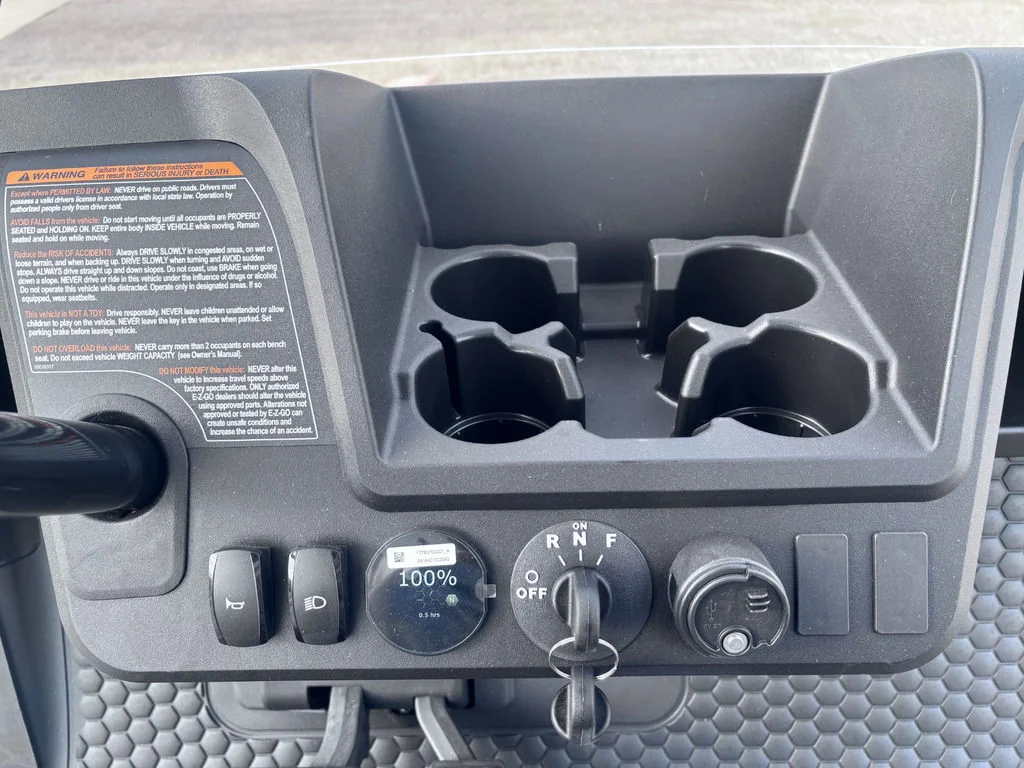 2025 E-Z-GO Freedom thumb 4