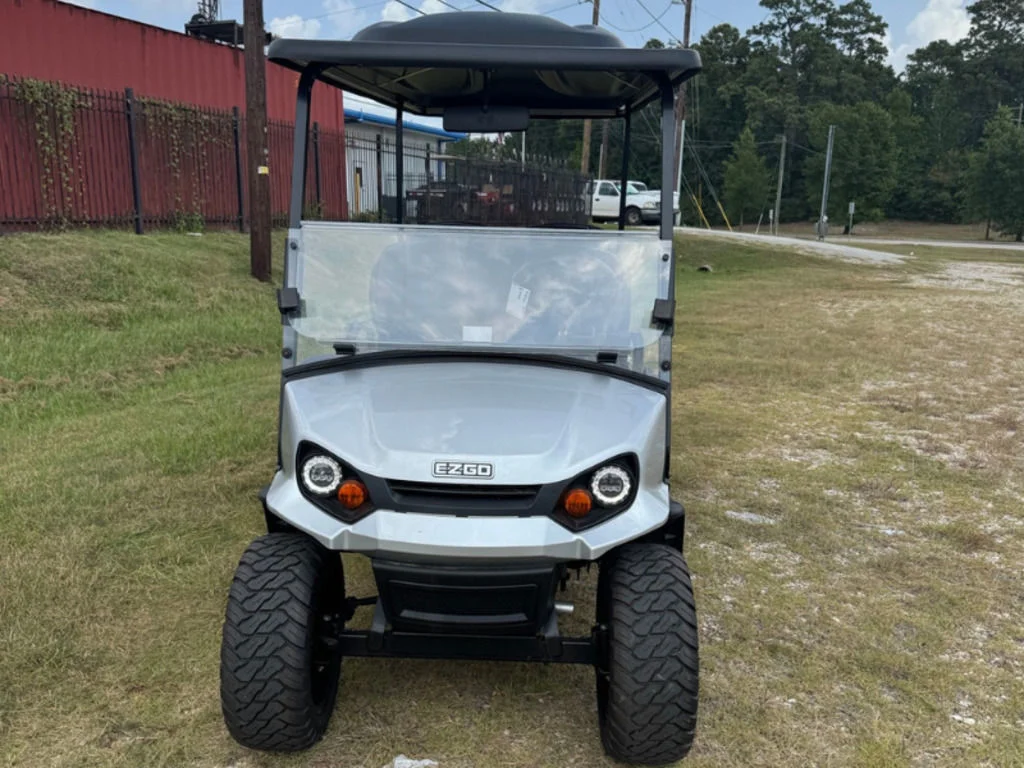 2023 E-Z-GO Express ELiTE Lithium thumb 2