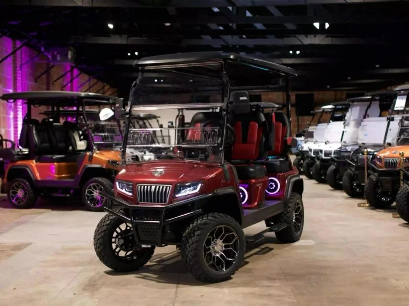 2027 Evolution Maverick 4 Plus 4 Plus photo 1