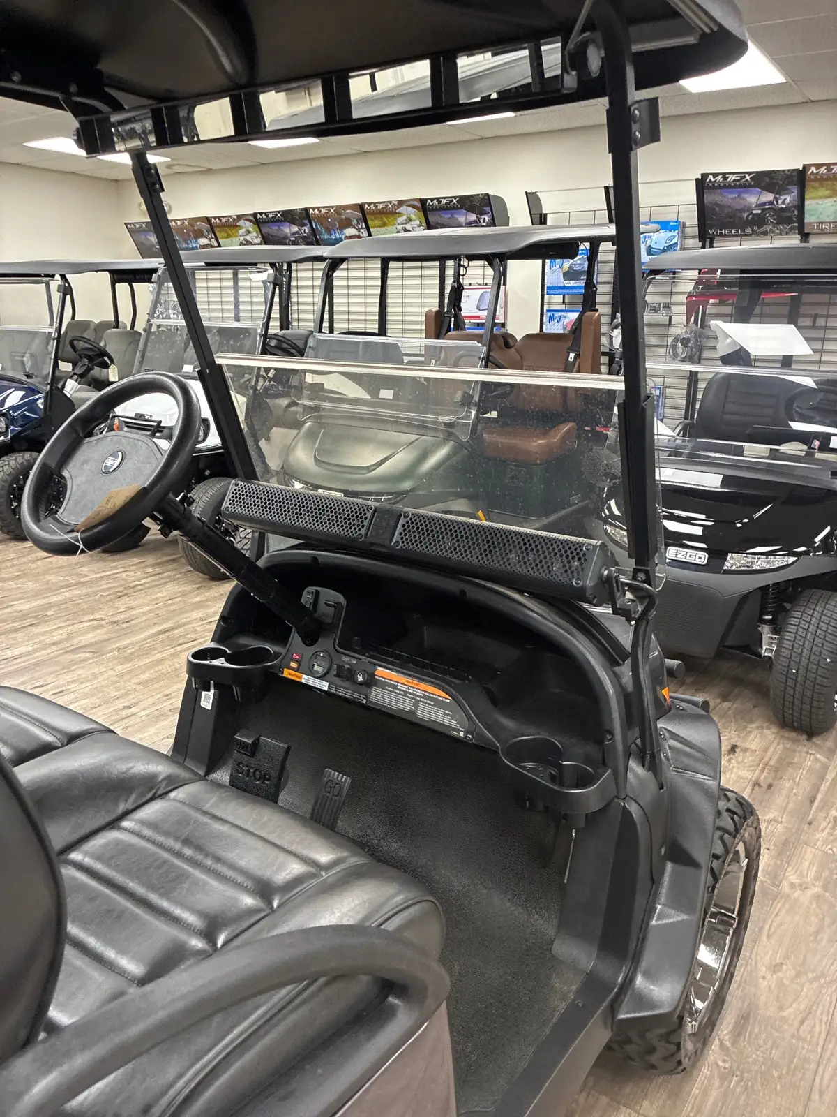 2024 Club Car Onward 4 Passenger thumb 4