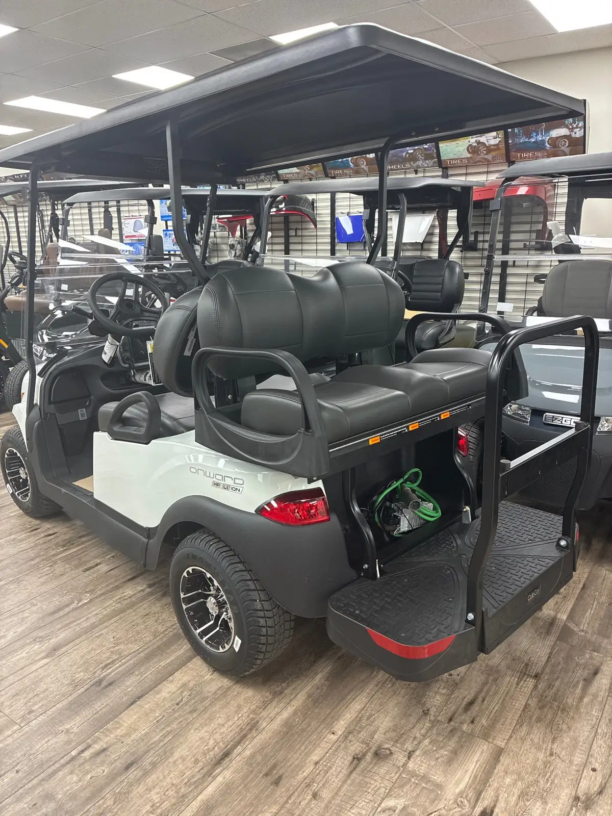 2027 Club Car Onward 4 Passenger thumb 3