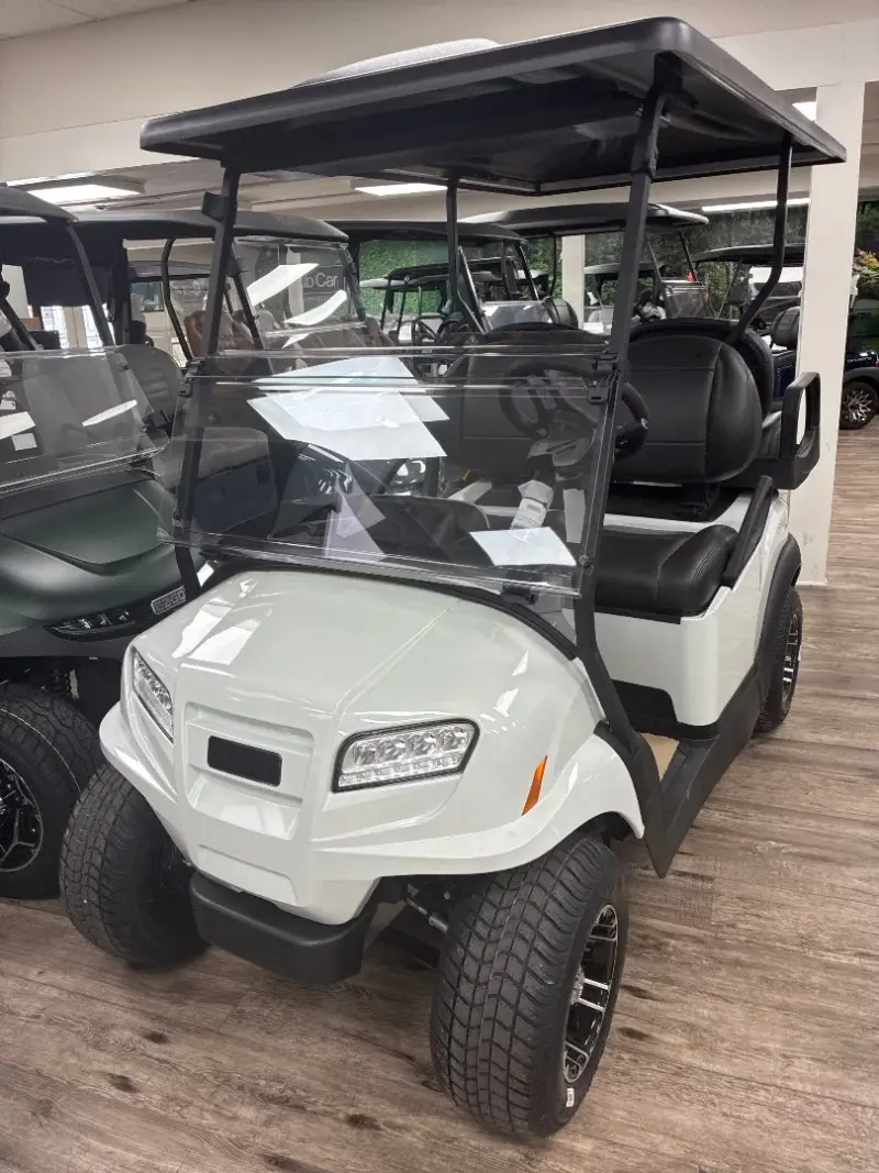 2027 Club Car Onward 4 Passenger photo 1