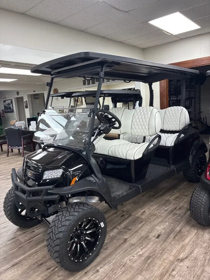 2027 Club Car Onward 4 Passenger photo 1