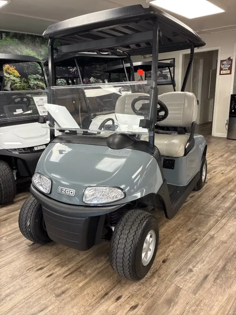 2023 E-Z-GO RXV ELiTE Lithium