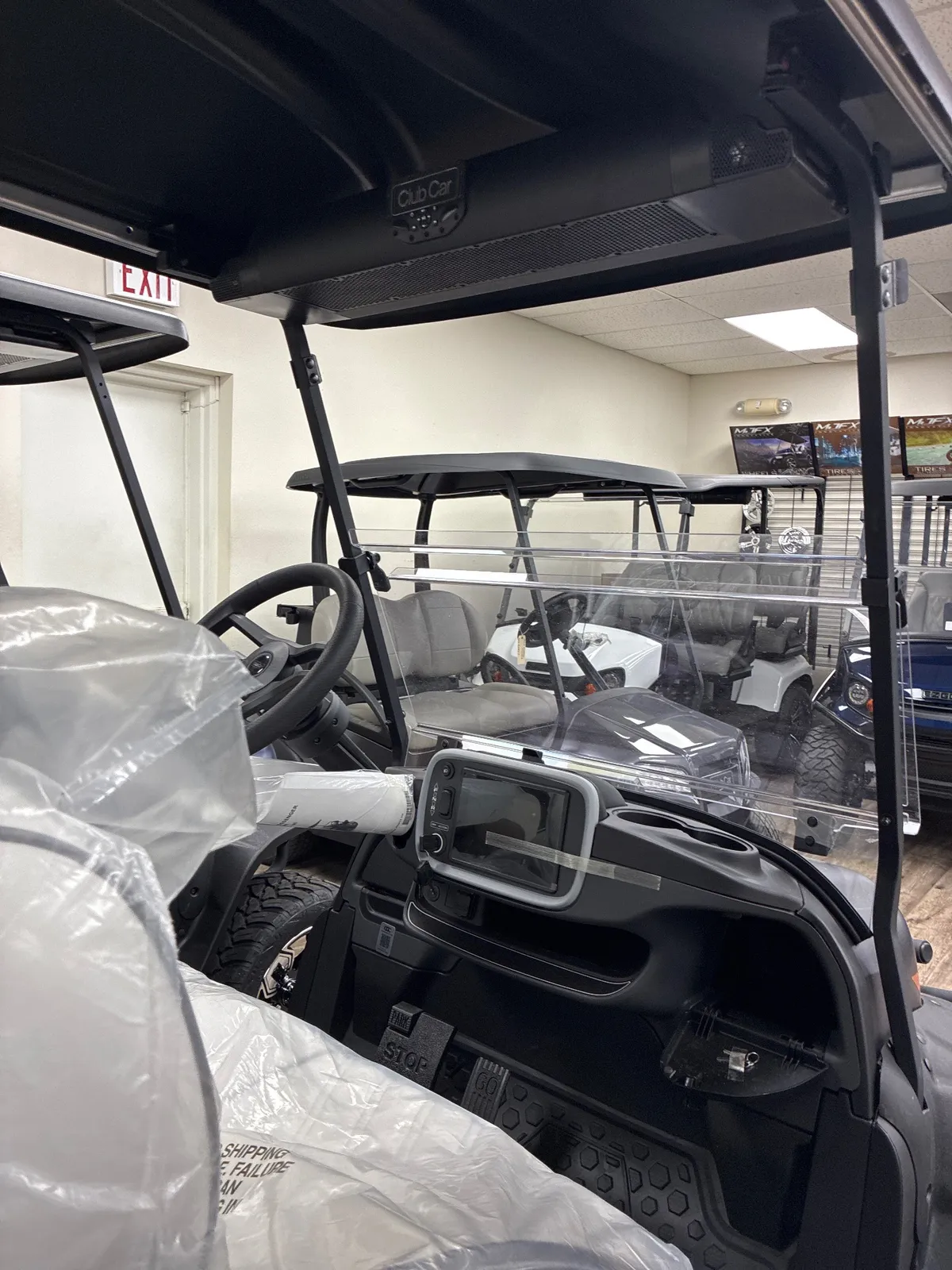 2027 Club Car Onward 4 Passenger thumb 2